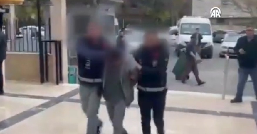 Operasyonda Şok Anlar Zanlı Isırarak Direndi!2