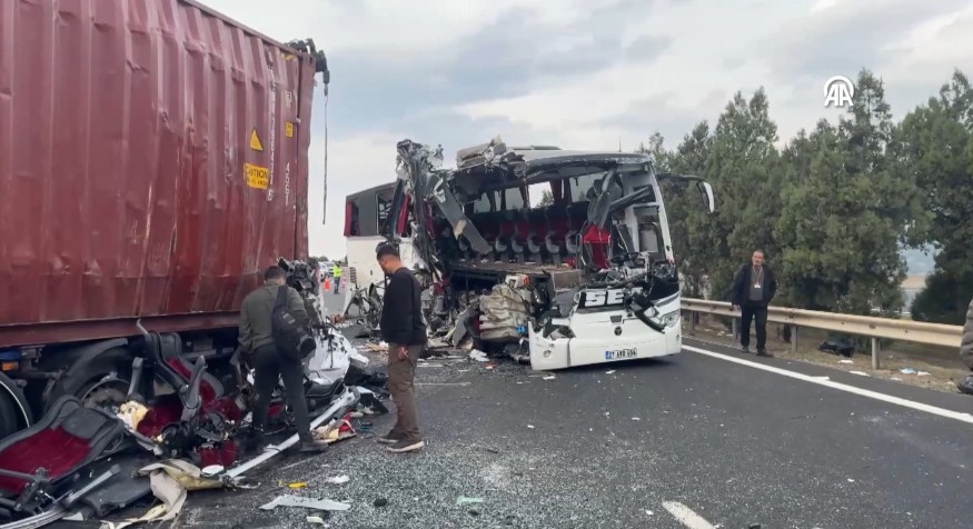 Osmaniye’de Korkunç Kaza 7 Ölü, 11 Yaralı2