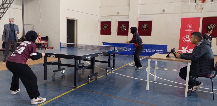 Şehit Abidin Tanrıkolu Al Masa Tenisinde İl Şampiyonu3