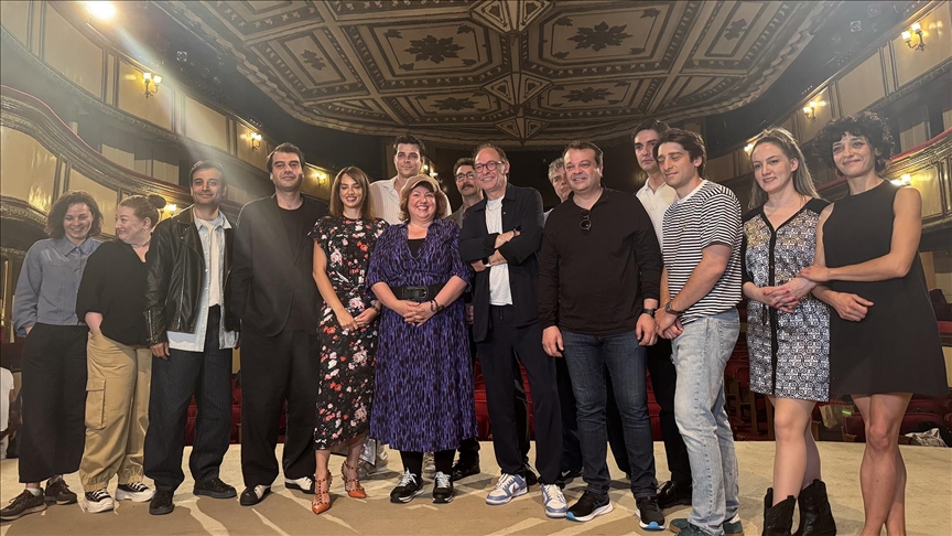 Sinemacılar “Adile Teyzeyi Unutmadı; “Adile” Yakında2