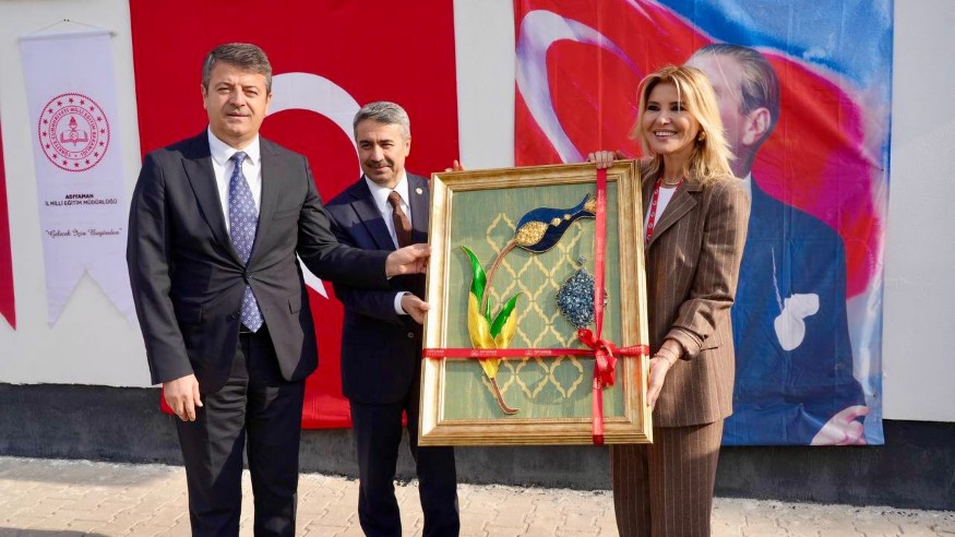 Tutdere, Gülben Ergen’le Hayranlarını Buluşturdu4