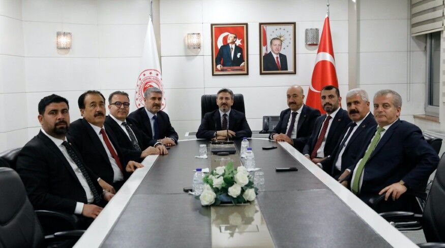 Belediye Başkanları Taleplerini Bakan Yardımcısı Aydın’a İletti