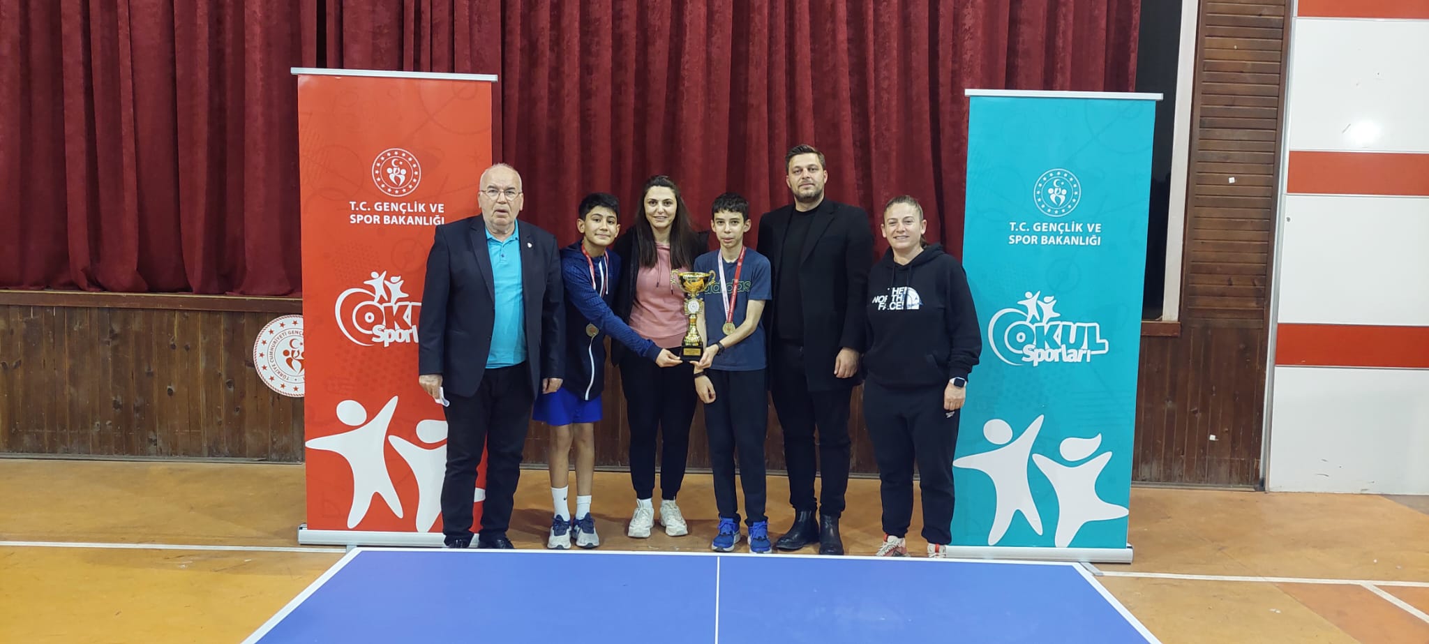 Besni İmam Hatip Ortaokulu Masa Tenisinde İl Şampiyonu (3)