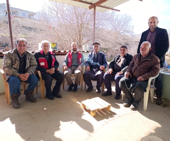 Besni Yakınlarını Kaybeden Aileler Ziyaret Edildi1 (Küçük)