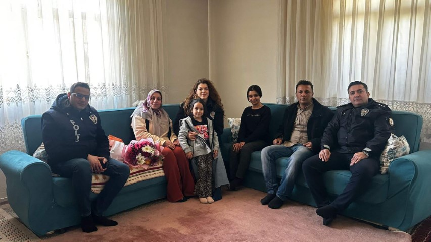 Besni Yakınlarını Kaybeden Aileler Ziyaret Edildi5 (Küçük)