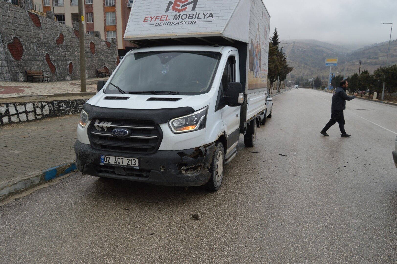 Besni’de Maddi Hasarlı Trafik Kazası2