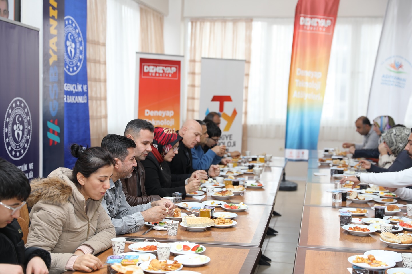 Gençlik Spor Deneyap Kahvaltı3