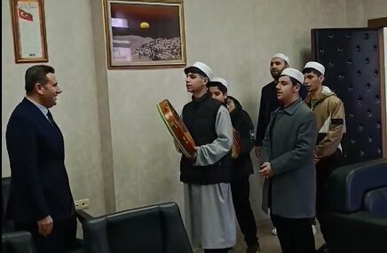 Kahta’da Milli Eğitim Müdürüne İlahi Sürpriz
