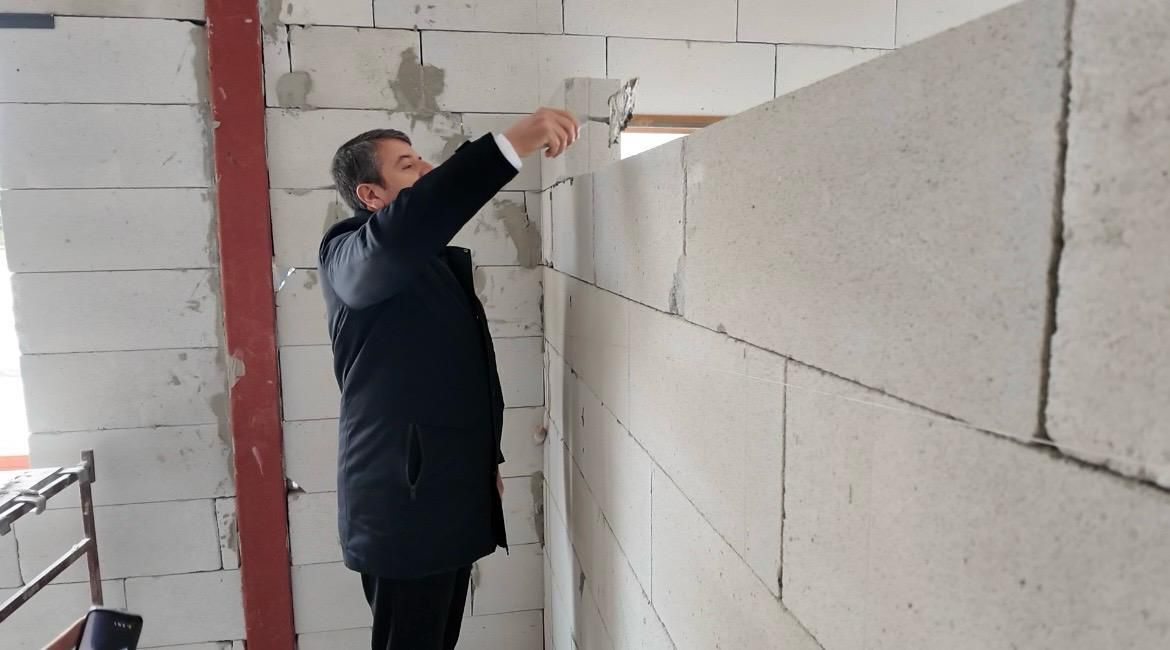 Abdurrahman Tutdere, Taş Üstüne Taş Koydu1