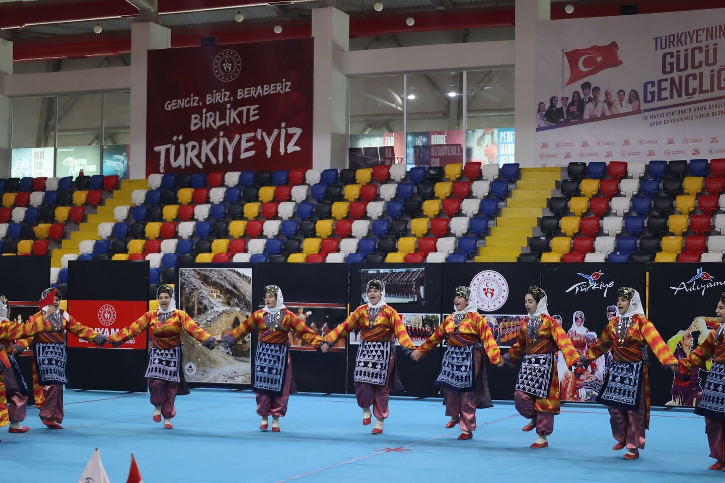 Adıyaman Halk Oyunları4