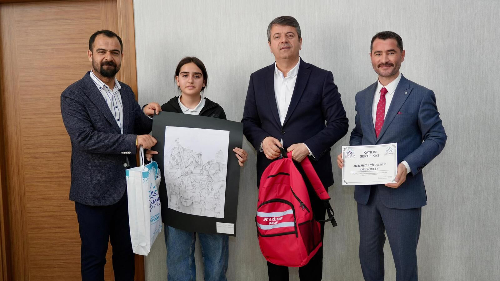 Adıyaman’da Minik Ressamlara Ödül1