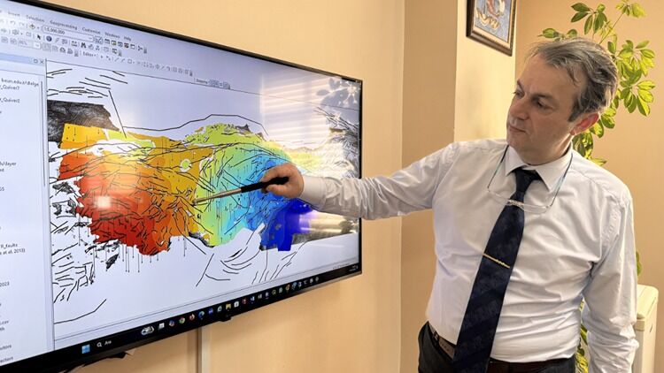 Anadolu Ikiye Bölünebilir Depremler