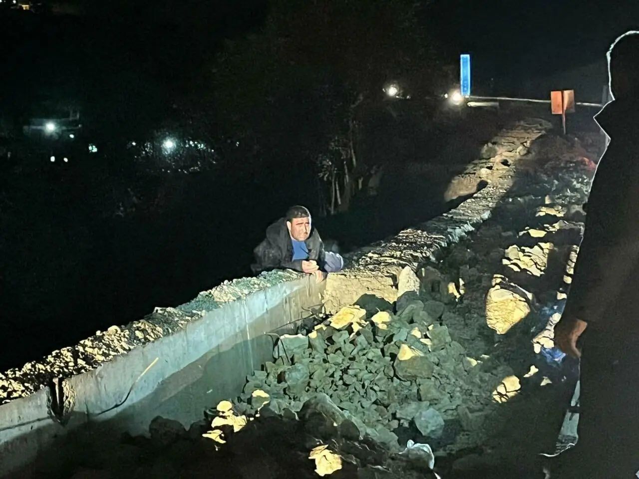 Besni Köprü Intihar1