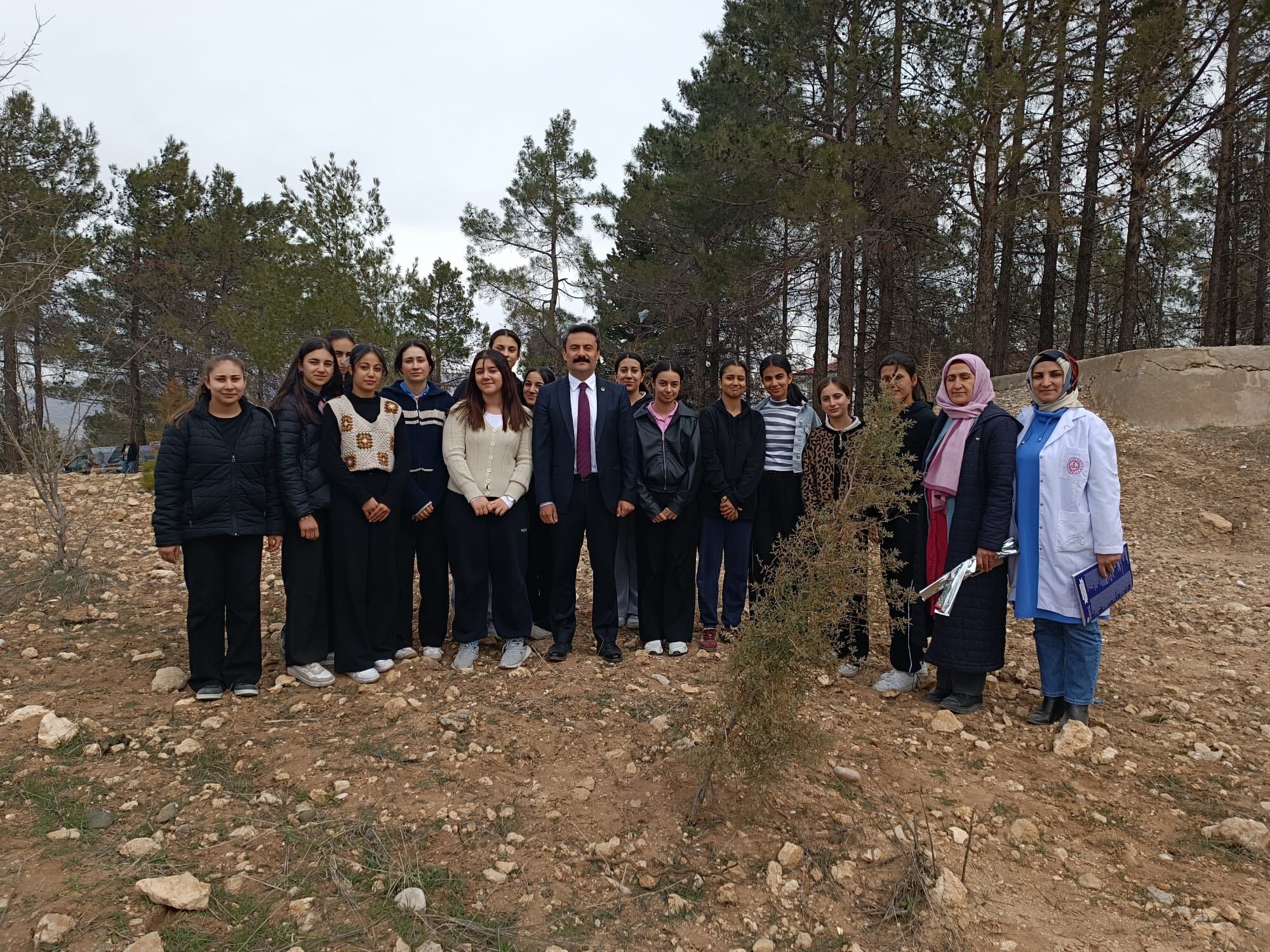 Besni’de Kadınlar Günü Anısına Fidan Dikildi1