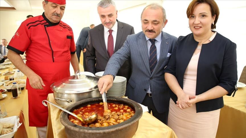 Çankırı Bayramlarının Vazgeçilmez Lezzeti Sarımsaklı Et3