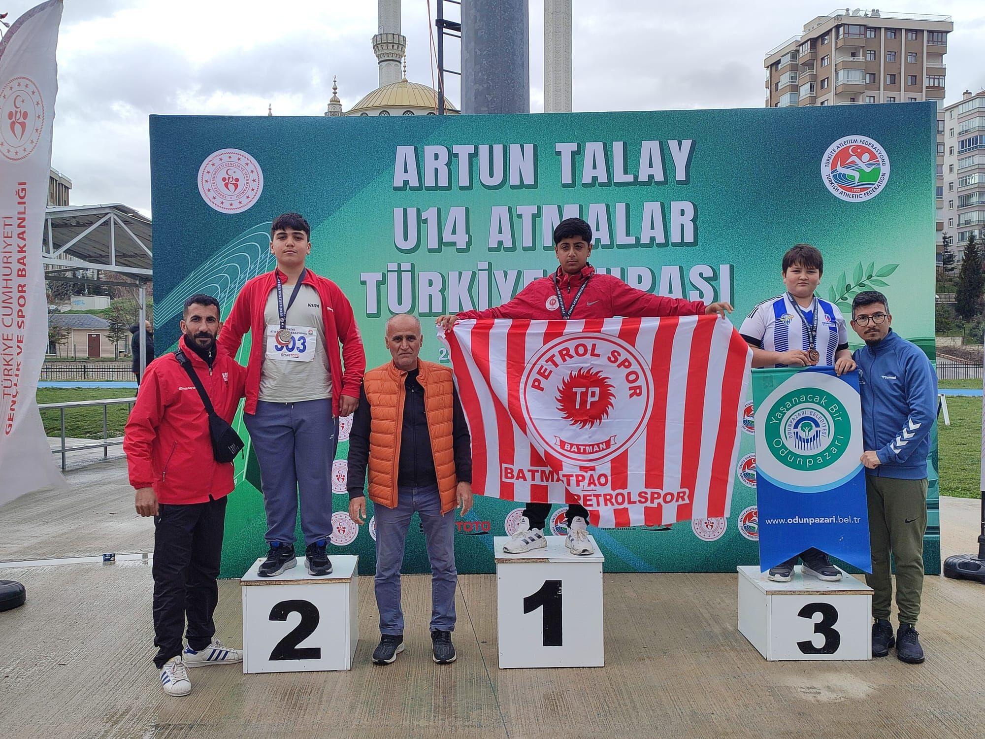 Elüsütü Şampiyon Sporcu