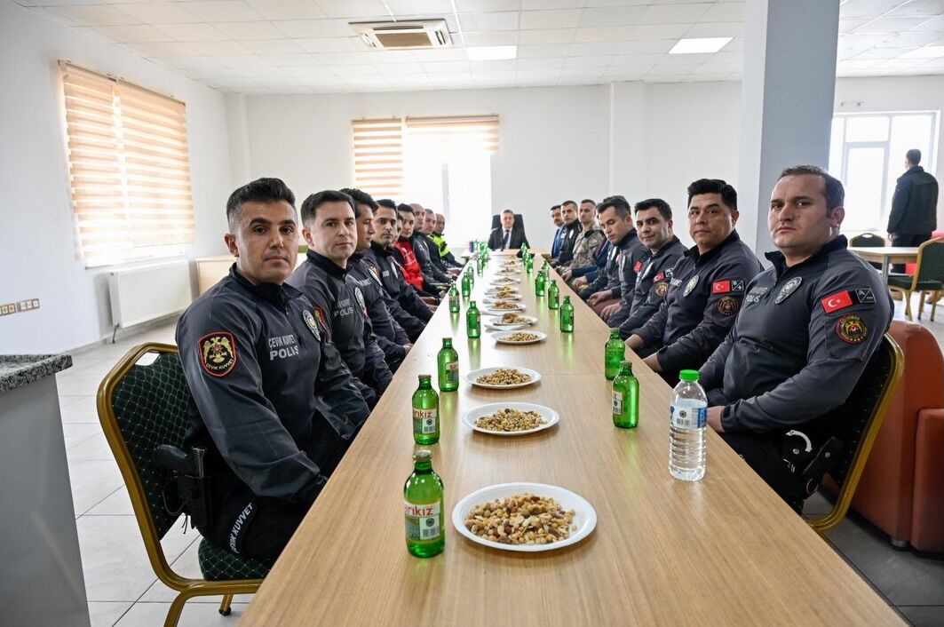 Emniyet Müdürü Nazman’dan Personele Bayram Ziyareti2