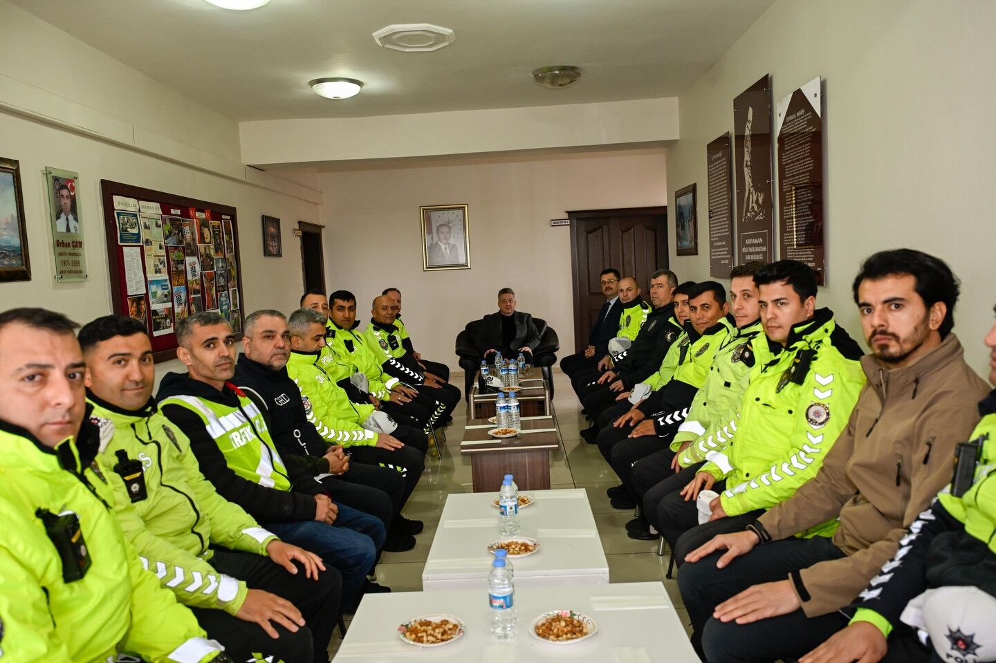 Emniyet Müdürü Nazman’dan Personele Bayram Ziyareti3