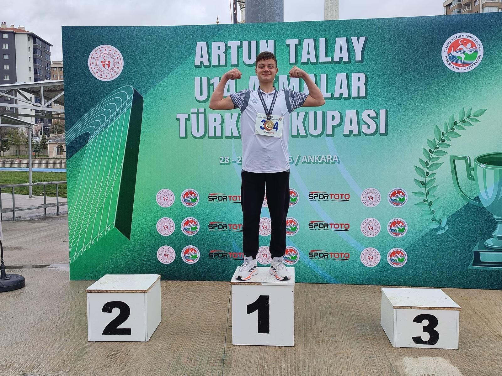 Mehmet Ervural Çifte Şampiyonluk
