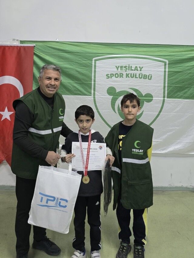 Yeşilay Haftası Satranç Turnuvasına 215 Sporcu Katıldı2