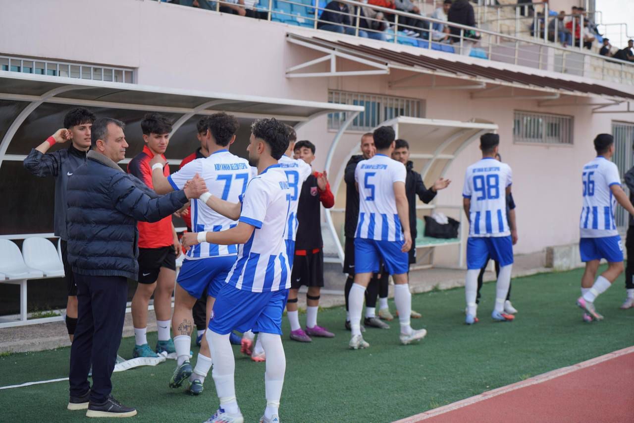 Adıyaman Belediyespor 2 Besni Akın Spor 1Aa