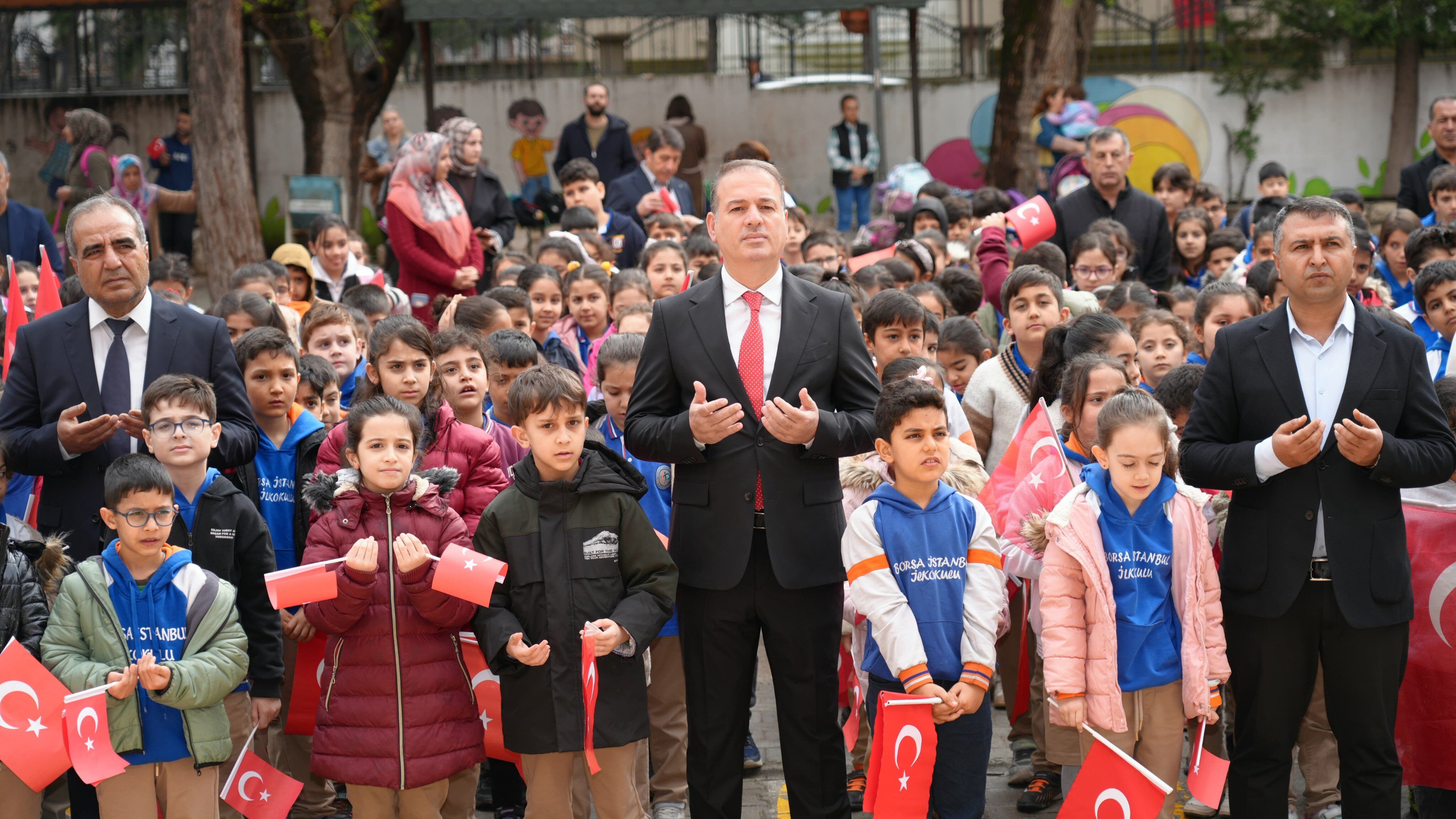 Adıyaman Eğitim 23 Nisan Bayrak (3)