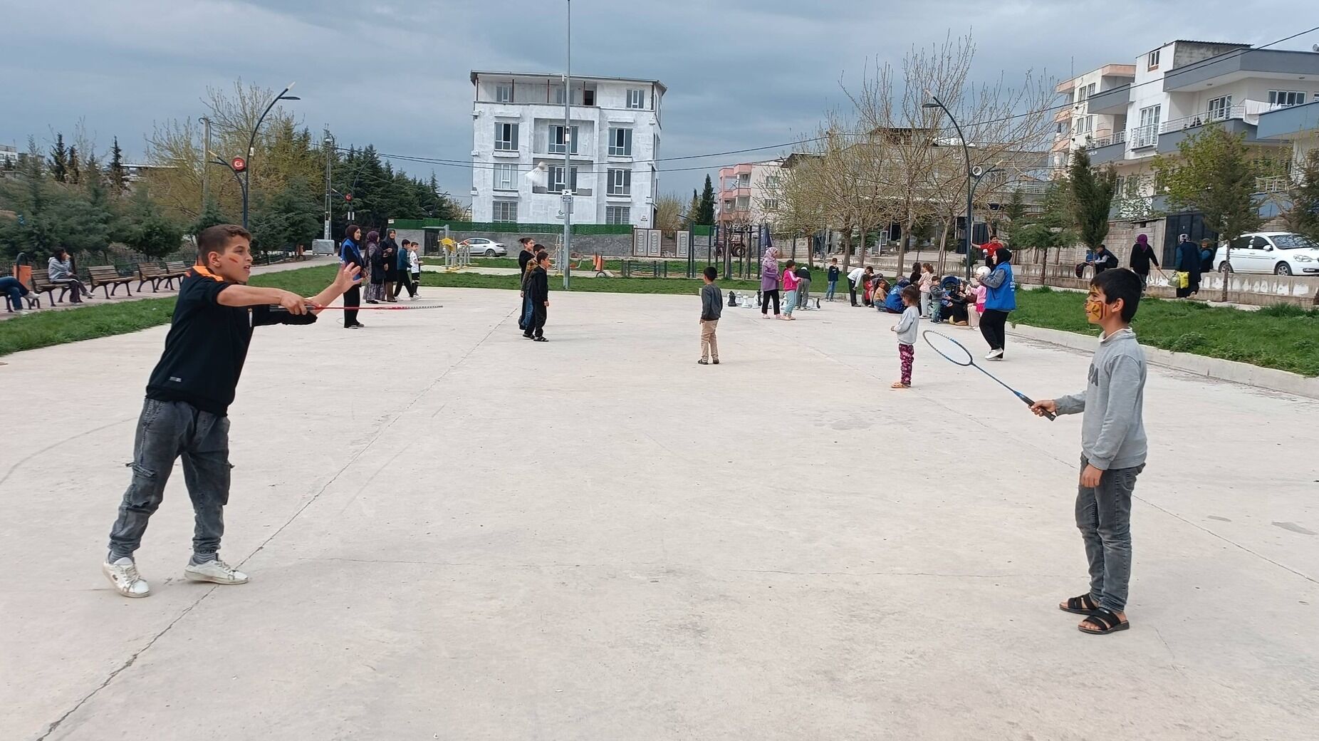 Adıyaman’da Çocuklar Parkta Doyasıya Eğlendi