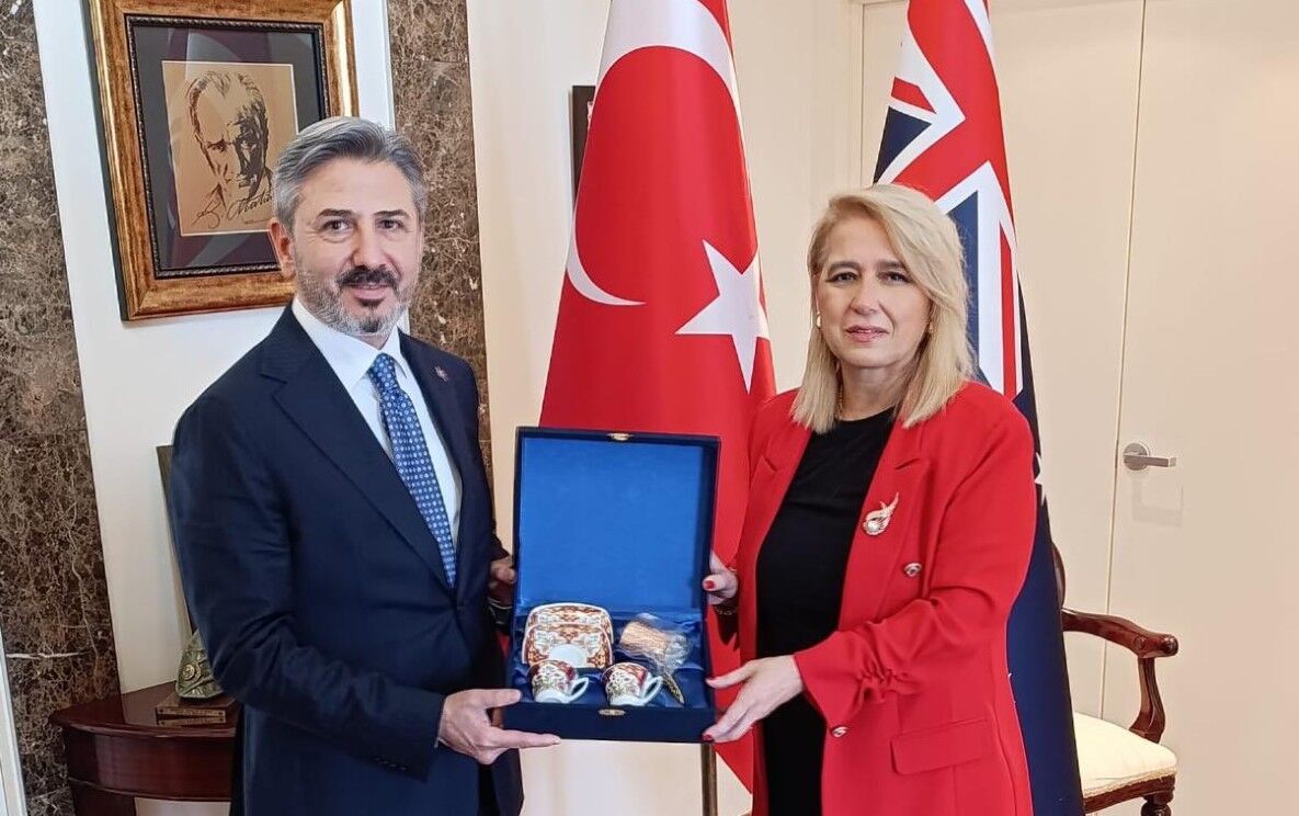 Ahmet Aydın Sydney’de Temaslarda Bulundu2