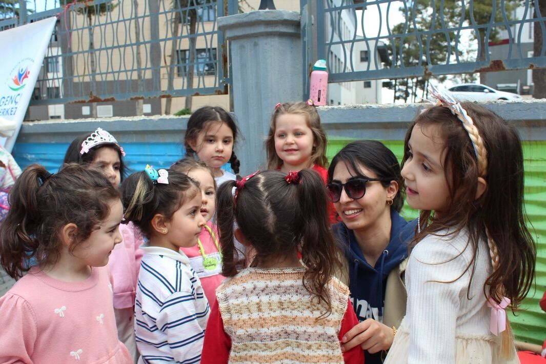 Besni Gülşahboy Gençlik Merkezi Anaokulu Şenlik (4)