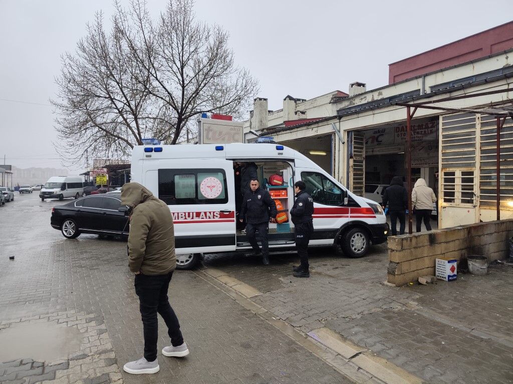 Besni Silahlı Kavga (1) (Orta)-1
