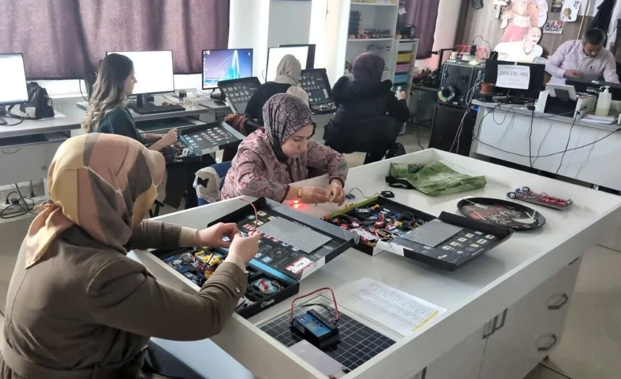 Besni’de Öğretmenlere Bilimsel Eğitim Desteği3