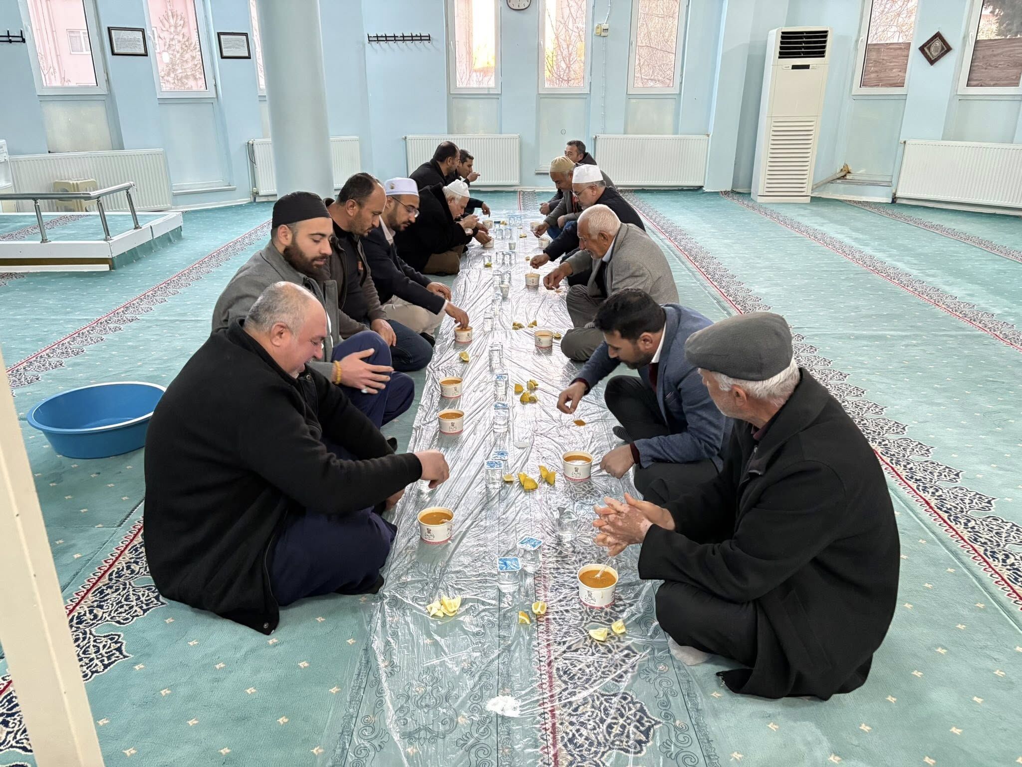 Besni’de Sabah Namazı Buluşmasına Yoğun İlgi (2)