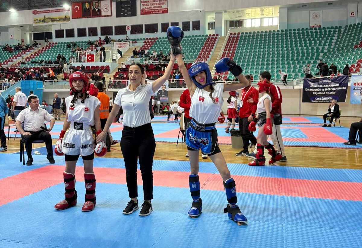 Besnili Menessa Kara’dan Türkiye Şampiyonluğu-1