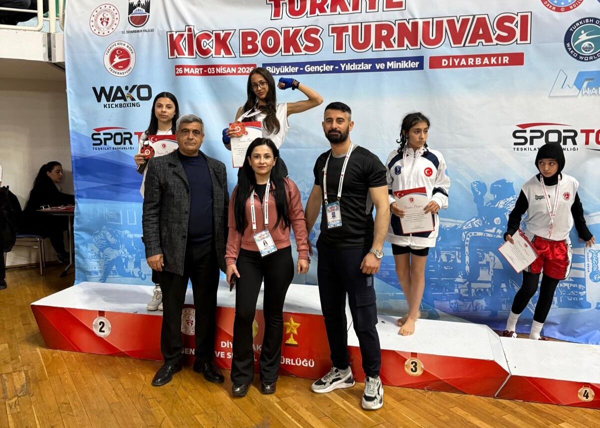Besnili Menessa Kara’dan Türkiye Şampiyonluğu4