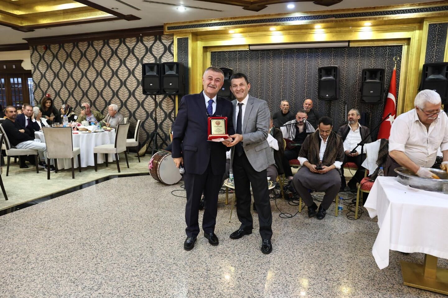Bev Ve İzmir Besnililer Derneğinden Anlamlı Buluşma11