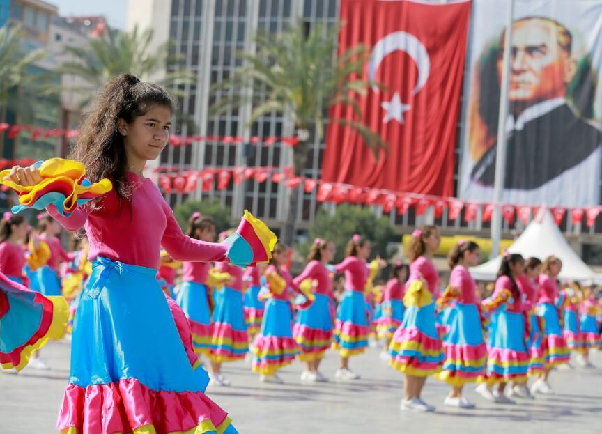 Çocuklar 23 Nisan Coşkusunu Ay Boyunca Yaşayacak 3