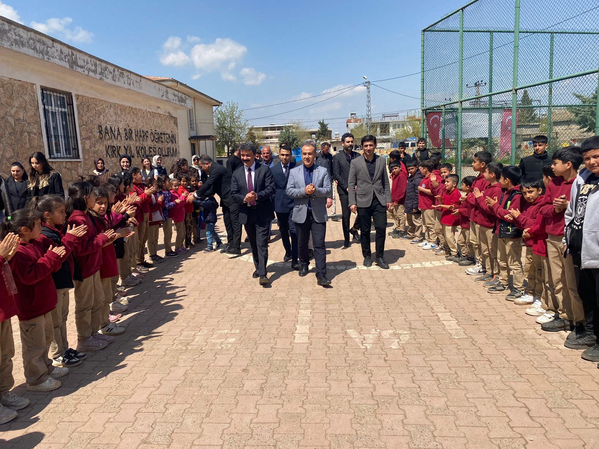 Kaymakam Aslan Sayören’de Bilim Fuarına Katıldı5