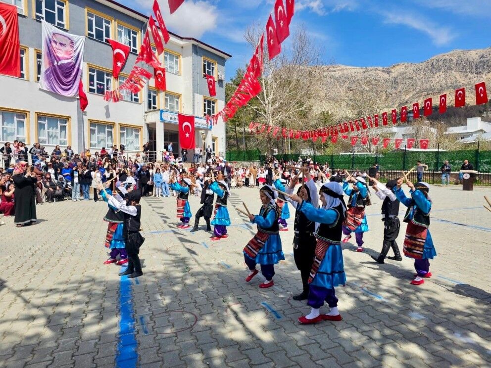 Tut’ta 23 Nisan Coşkusu Törenlerle Kutlandı2