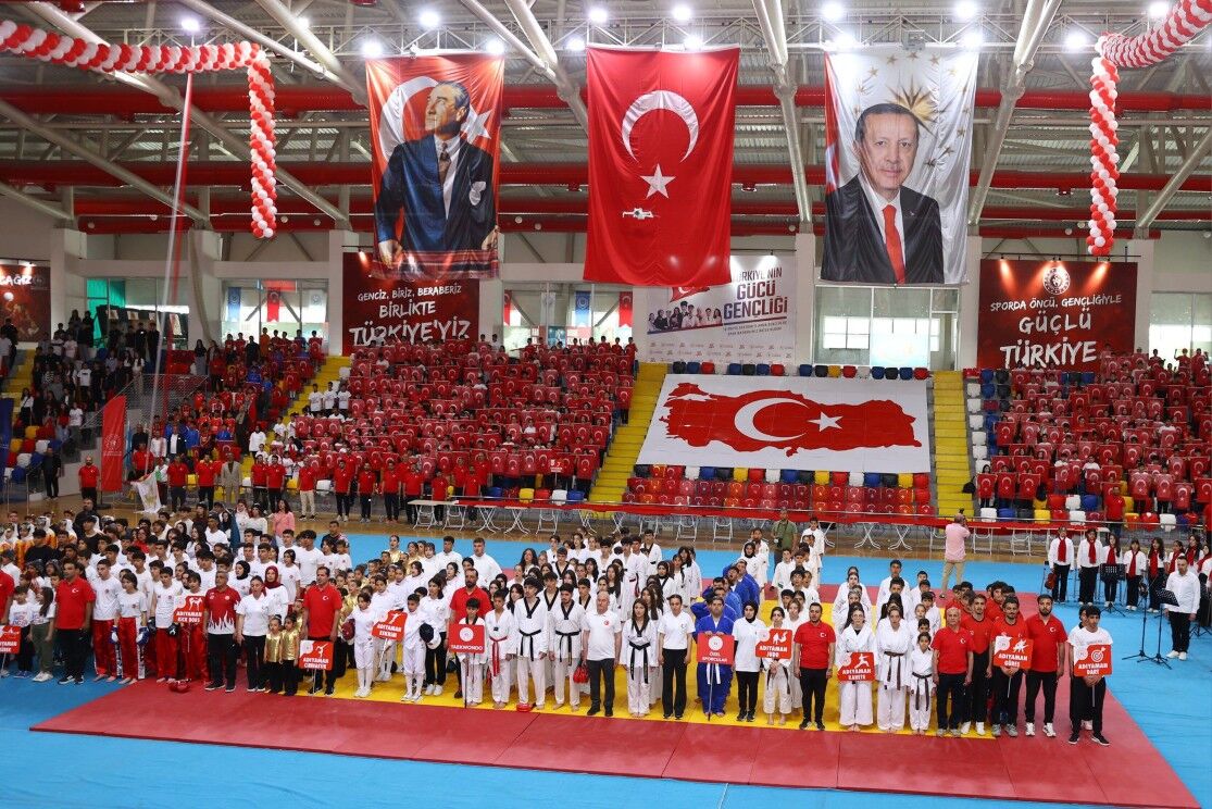 Adıyaman’da 19 Mayıs Coşkusu Zirveye Çıktı11