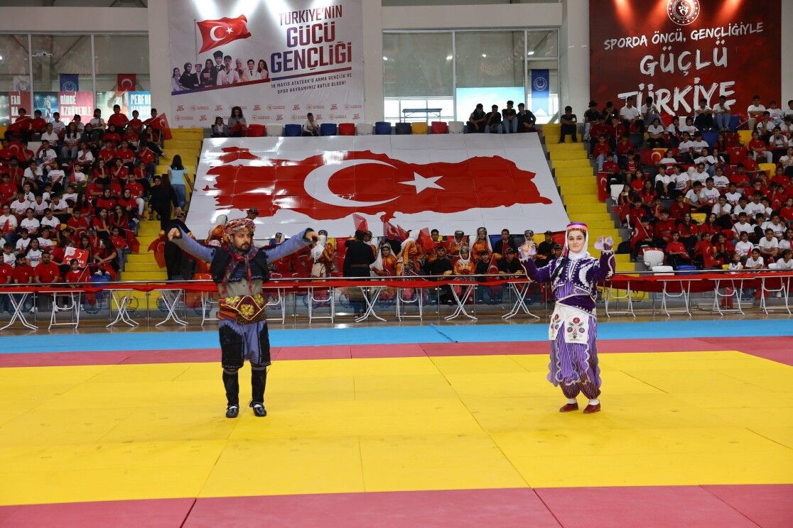 Adıyaman’da 19 Mayıs Coşkusu Zirveye Çıktı3