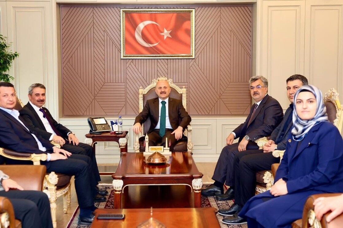 Ak Parti’den Vali Varol’a Teşekkür Ziyareti1Mesajı