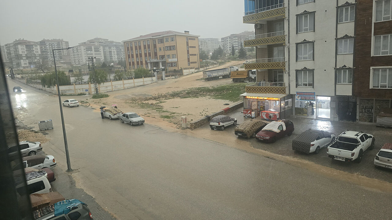 Besni Dolu Yağış