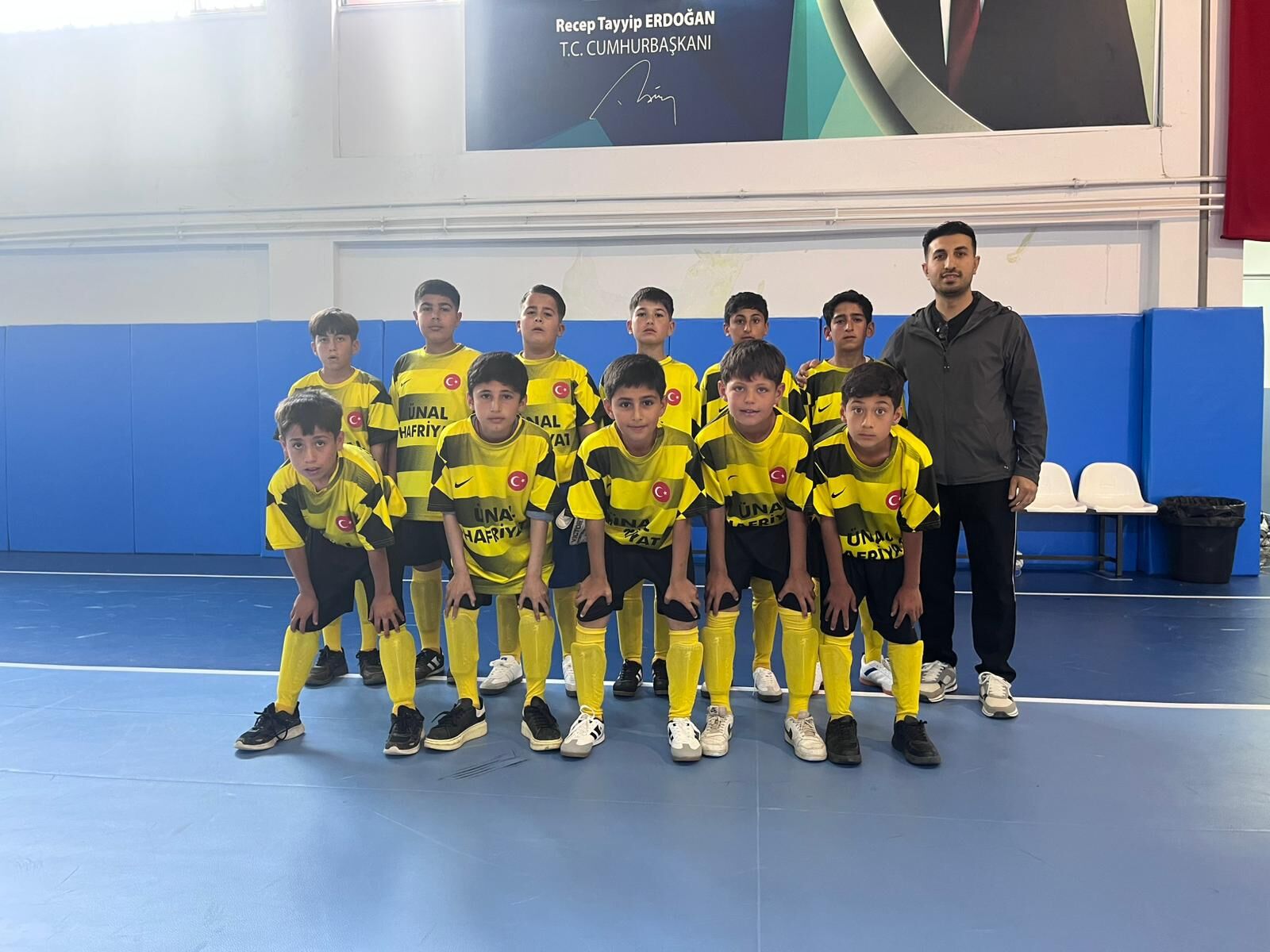 Besni Futsal Şampiyon55