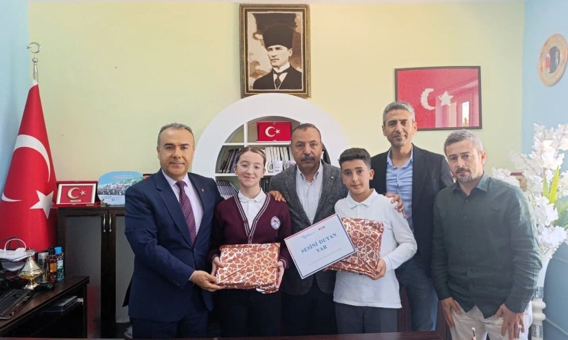Besni Necip Fazıl Ortaokulu'nun Projesi Türkiye Birincisi Oldu