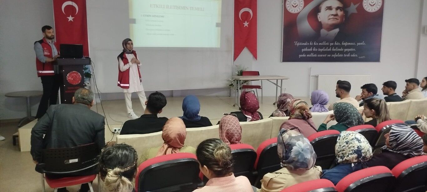 Besni’de Aile Yılı Etkinliğinde Genç Çiftler Buluştu4
