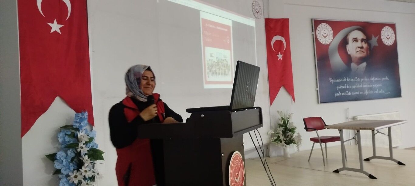 Besni’de Aile Yılı Etkinliğinde Genç Çiftler Buluştu5