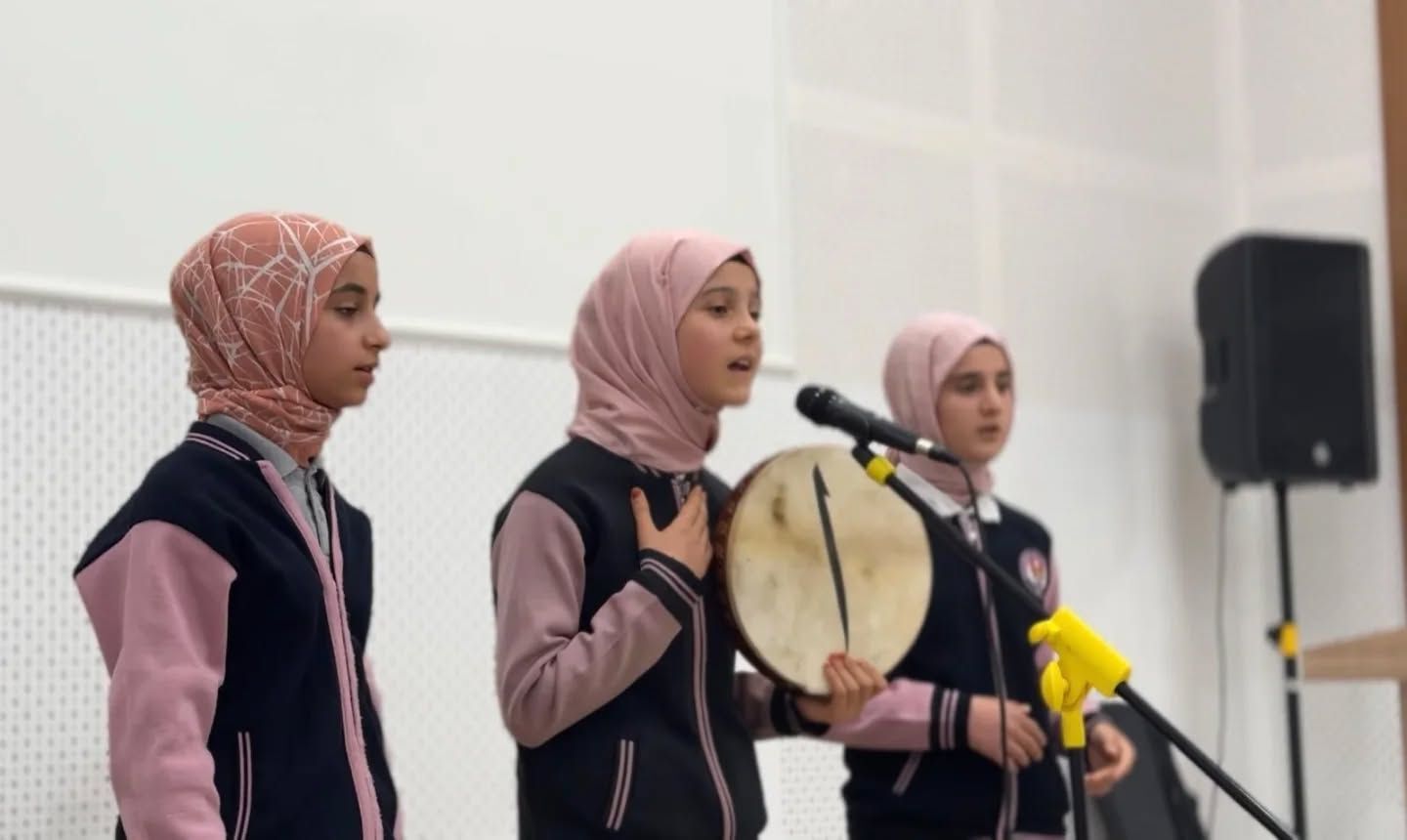 Besni’de İngilizce Şarkı Yarışması Coşkusu (7)