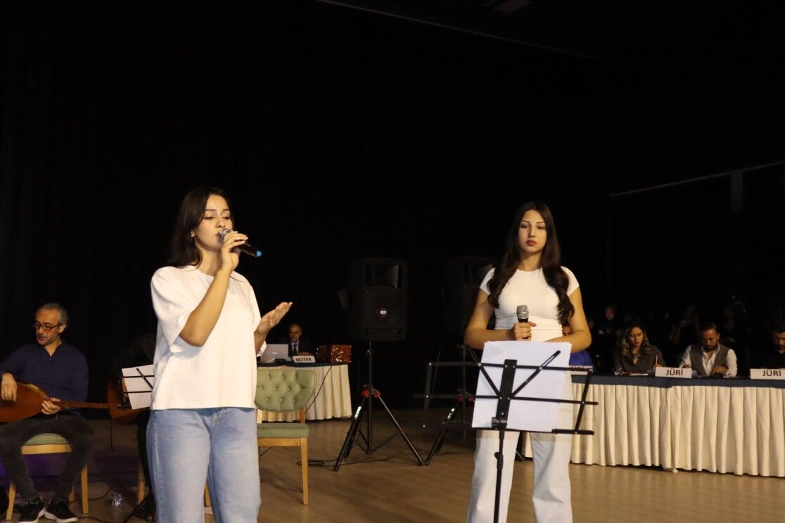 Besni’de “Mikrofon Sende” Yarışmasına Yoğun İlgi17