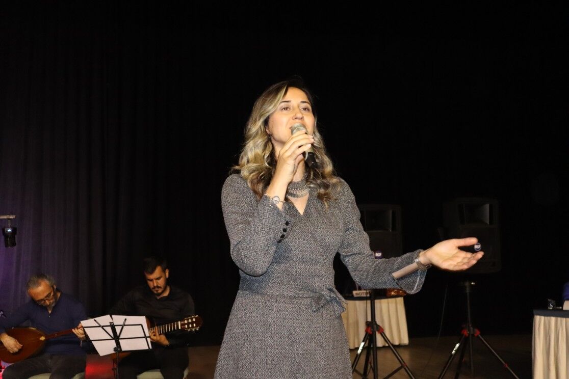 Besni’de “Mikrofon Sende” Yarışmasına Yoğun İlgi9