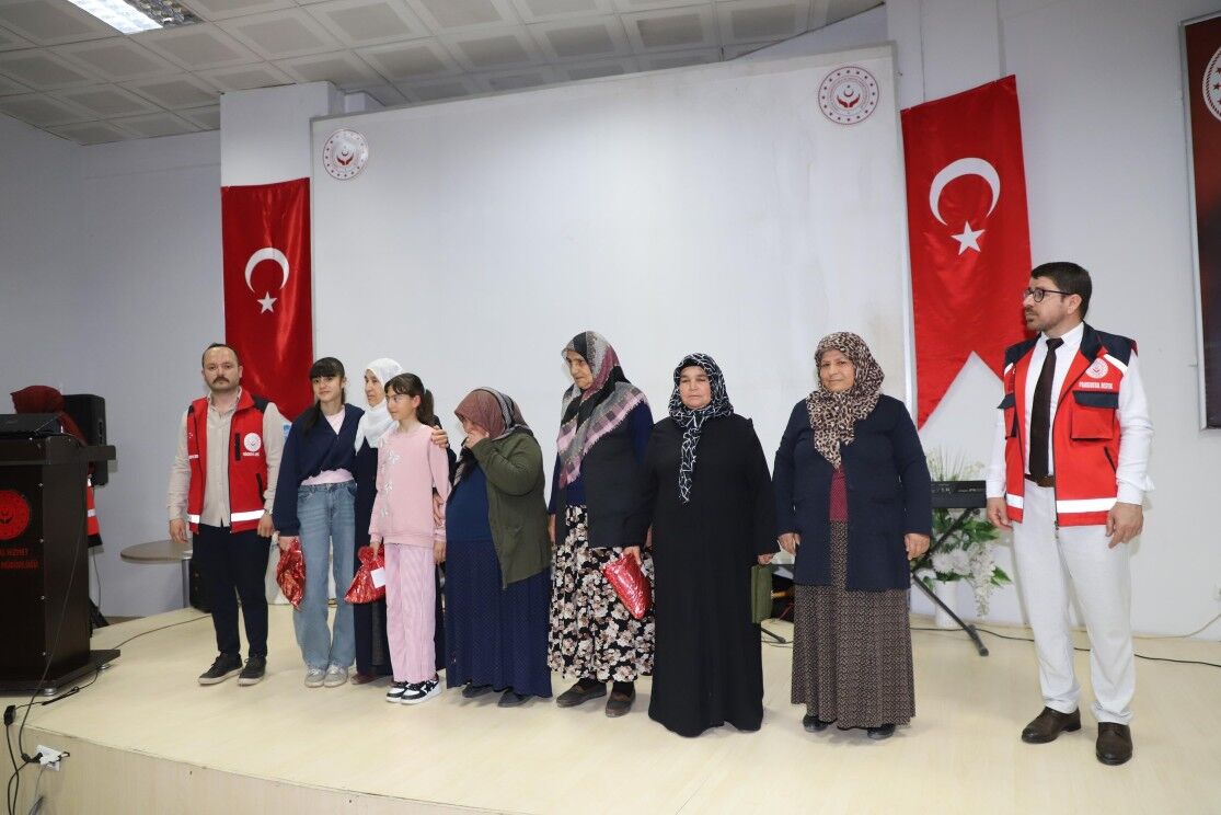 Besni’de Yaşlılara Vefa Buluşması5
